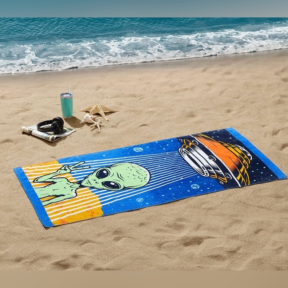 Mainstays Cotton Blend Alien Beach Towel, 28" x 60" - Picture 2 of 6